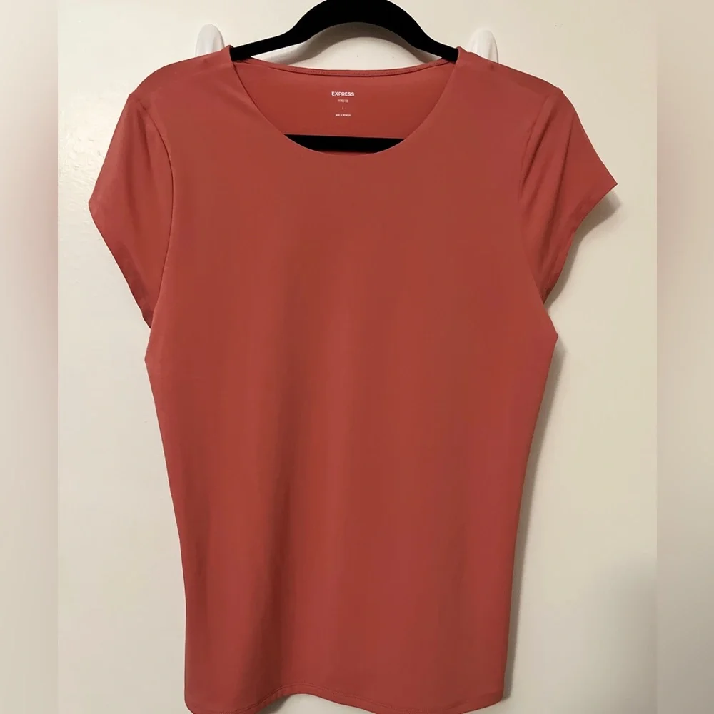 Express fitted tee - Picture 1 of 6